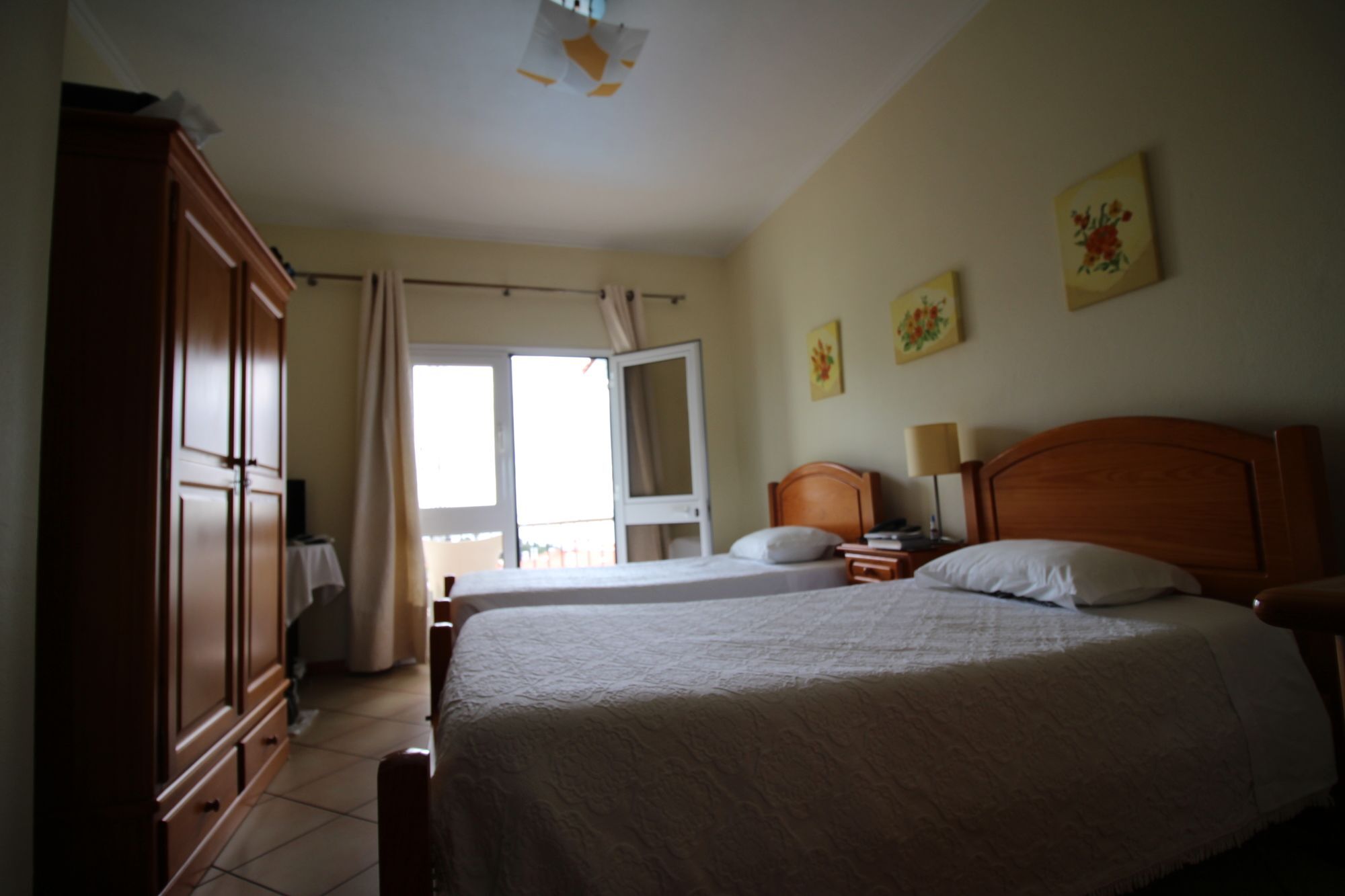 Guesthouse Vila Lusitania Фуншал Екстериор снимка