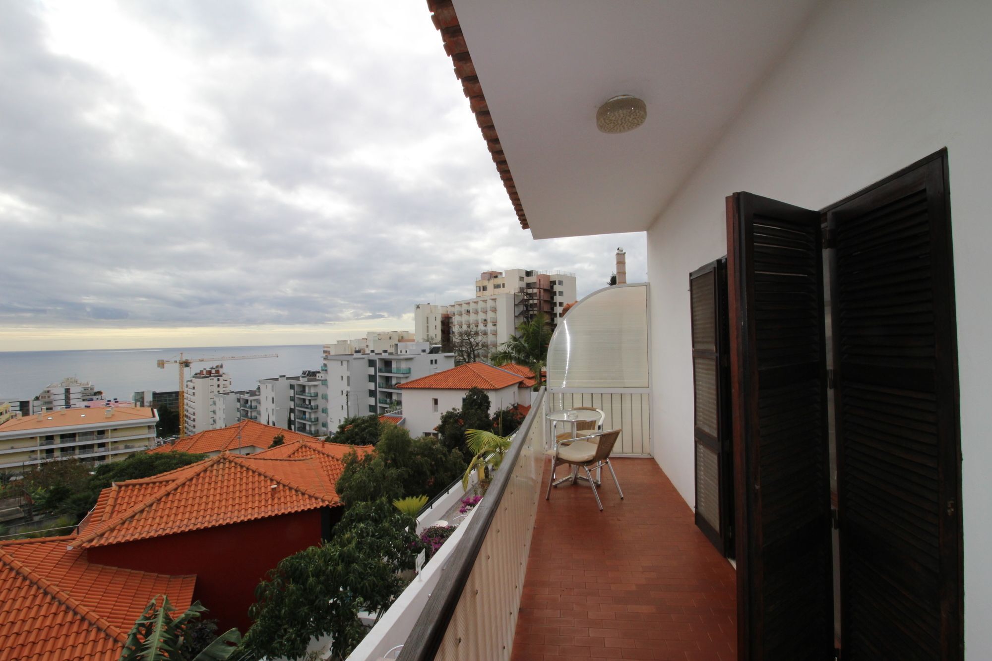 Guesthouse Vila Lusitania Фуншал Екстериор снимка