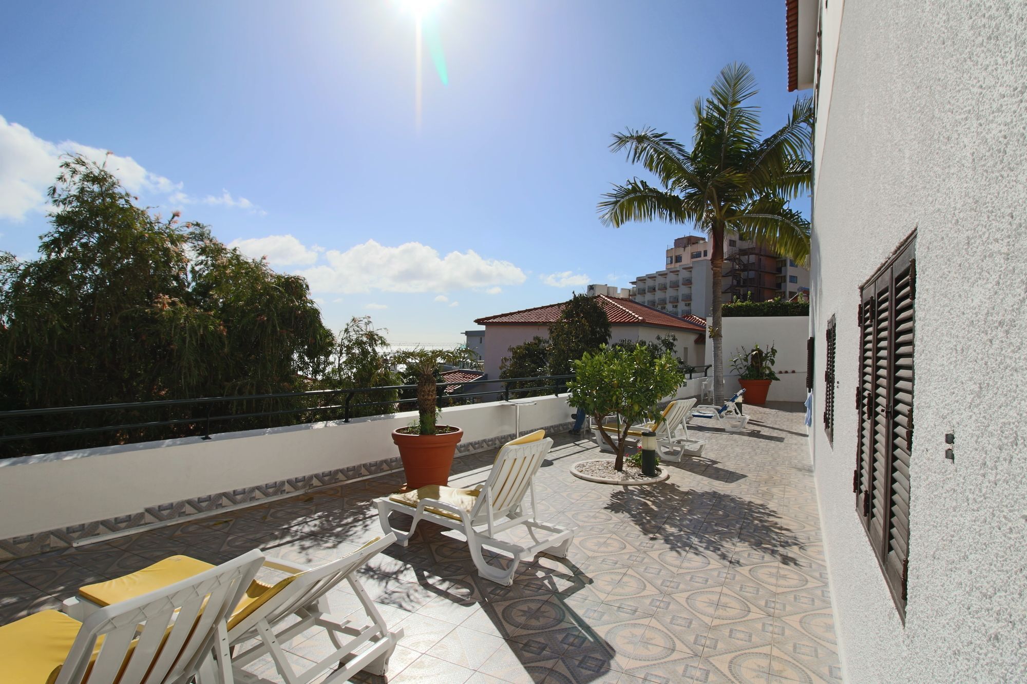 Guesthouse Vila Lusitania Фуншал Екстериор снимка